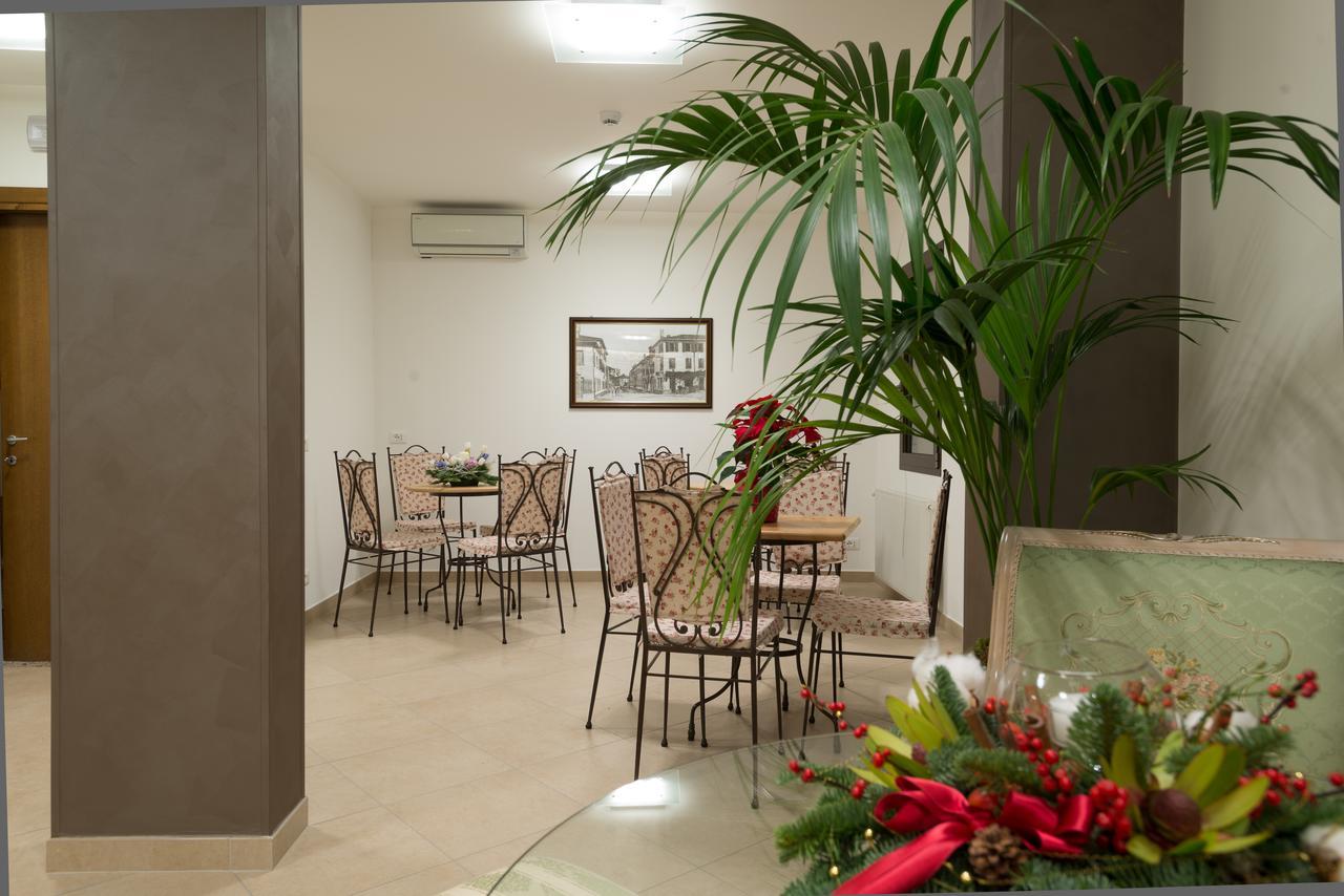 Hotel Italia Sacile Exterior photo